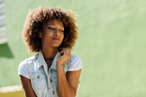 the kind of hair serum that is appropriate for various kinds of hair